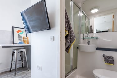 Sea View Studio - Image 9